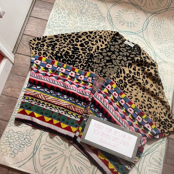 Anthropologie Sweaters - Anthro one size cardigan